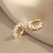 Load image into Gallery viewer, Pearl Twist Hoop Earrings